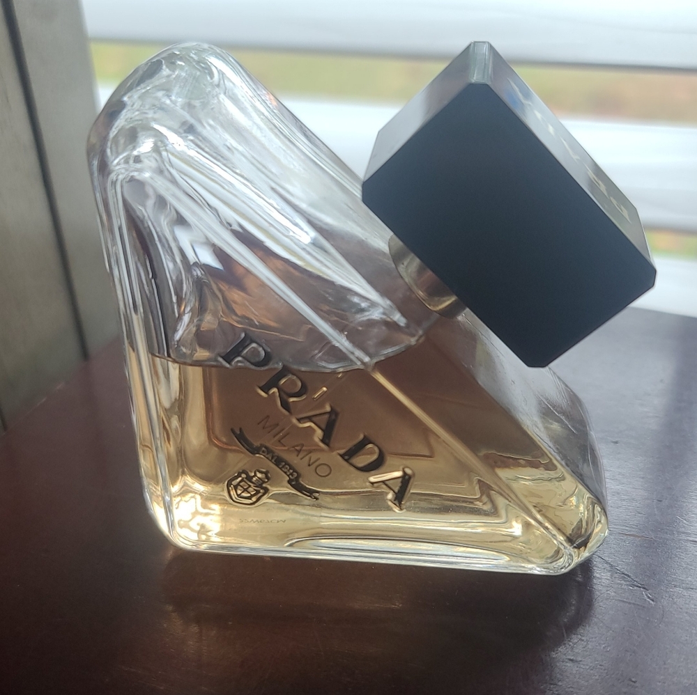 Prada perfume